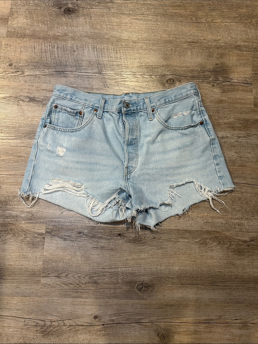 Levi’s 501 Shorts women’s 32 light blue denim with distressing!
